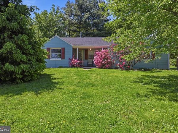 330 CEDAR LANE, MOUNT JOY TWP, PA 17552