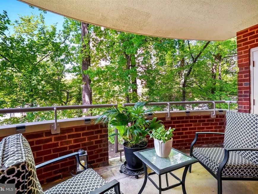 5802 Nicholson Lane, Unit 2-202, Rockville, MD 20852 Main Photo
