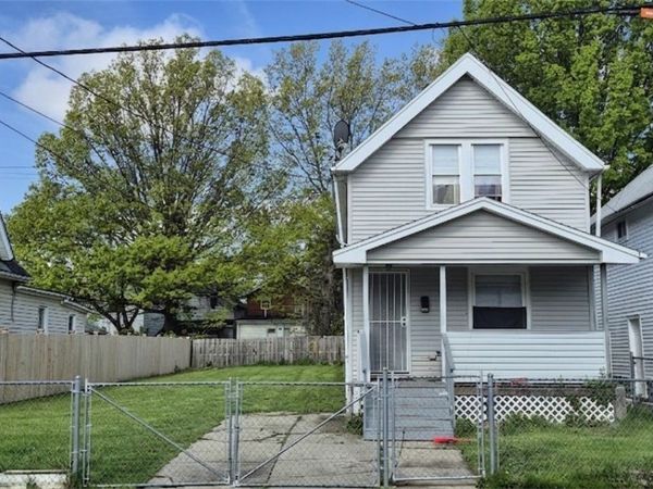 2048 W 105th Street, Cleveland, OH 44102