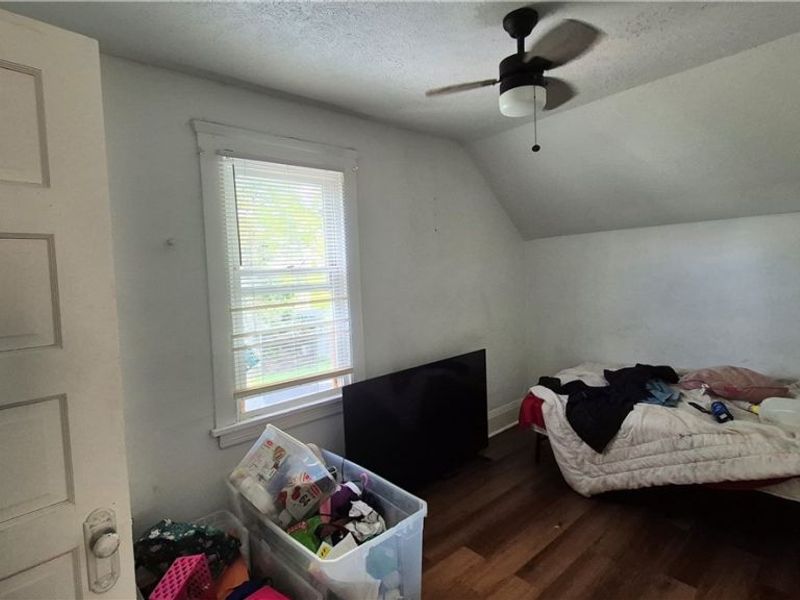 2048 W 105th Street, Cleveland, OH 44102 Photo 10