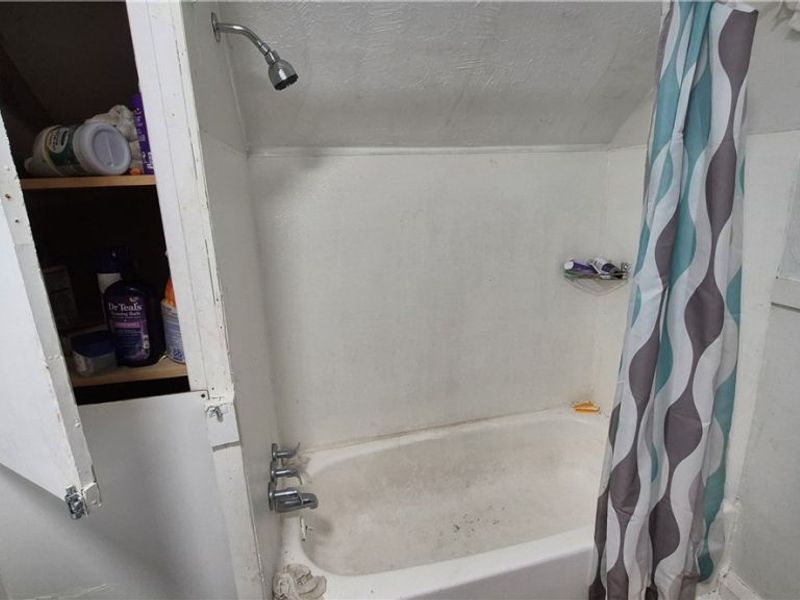 2048 W 105th Street, Cleveland, OH 44102 Photo 7