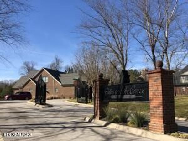 39 Royal Troon Circle, Oak Ridge, TN 37830