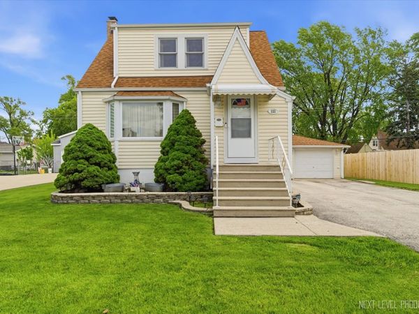 111 S Roy Avenue , Northlake, IL 60164