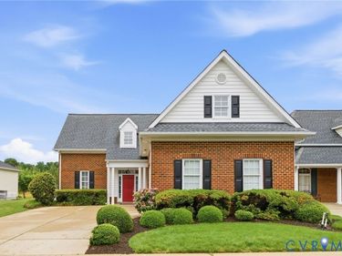 12337 Villas Drive, Chester, VA 23836