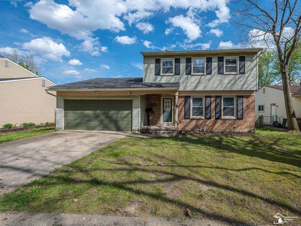 1790 Hamlet Drive, Ypsilanti, MI 48198
