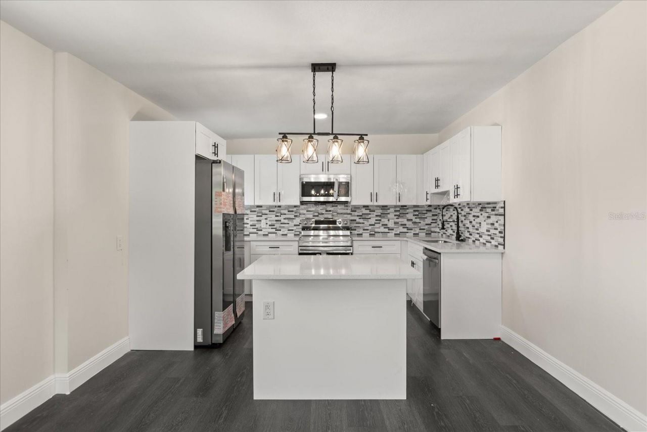 388 Clemson Drive , Altamonte Springs, FL 32714 Photo
