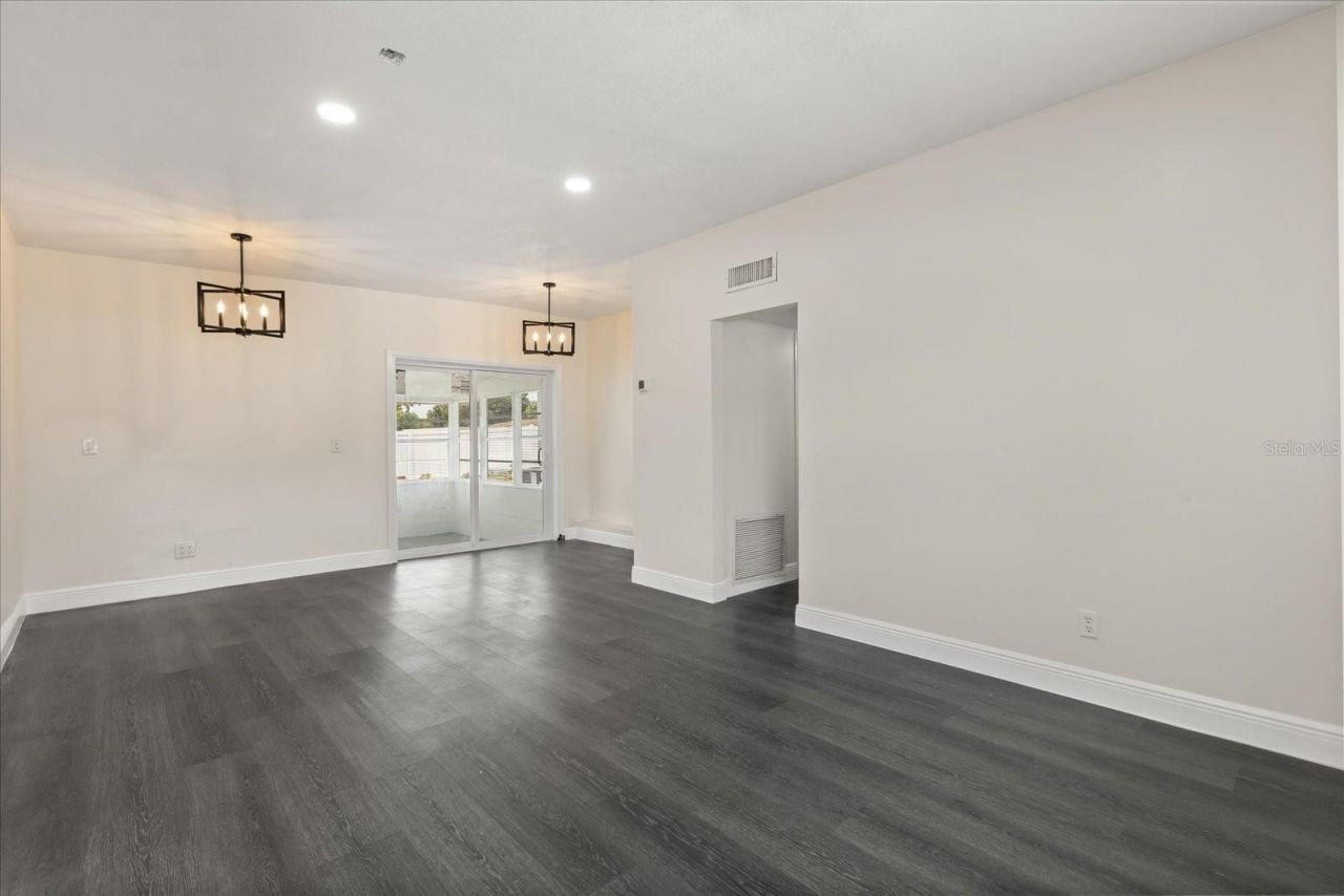 388 Clemson Drive , Altamonte Springs, FL 32714 Photo