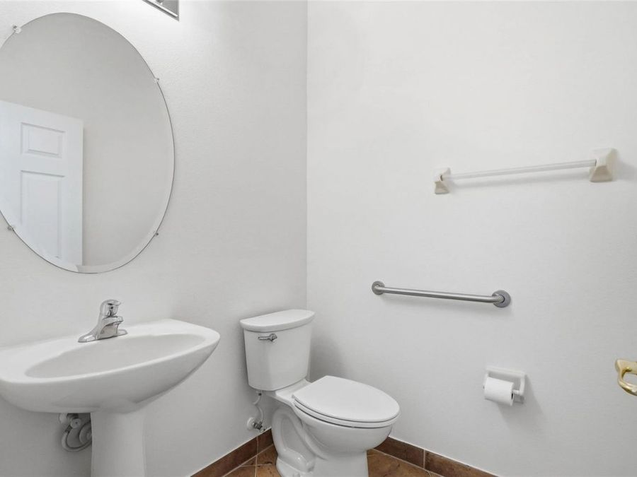 Property Image 39
