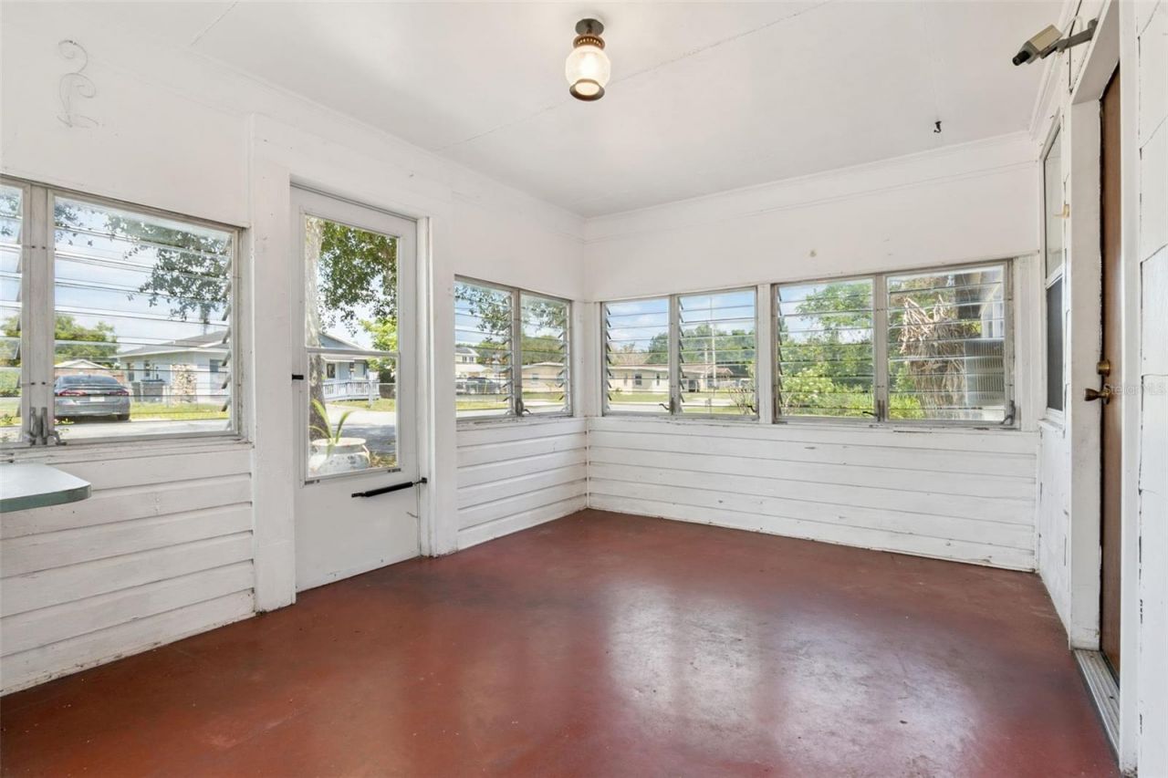 1203 Sasoon Avenue, Orlando, FL 32803 Photo
