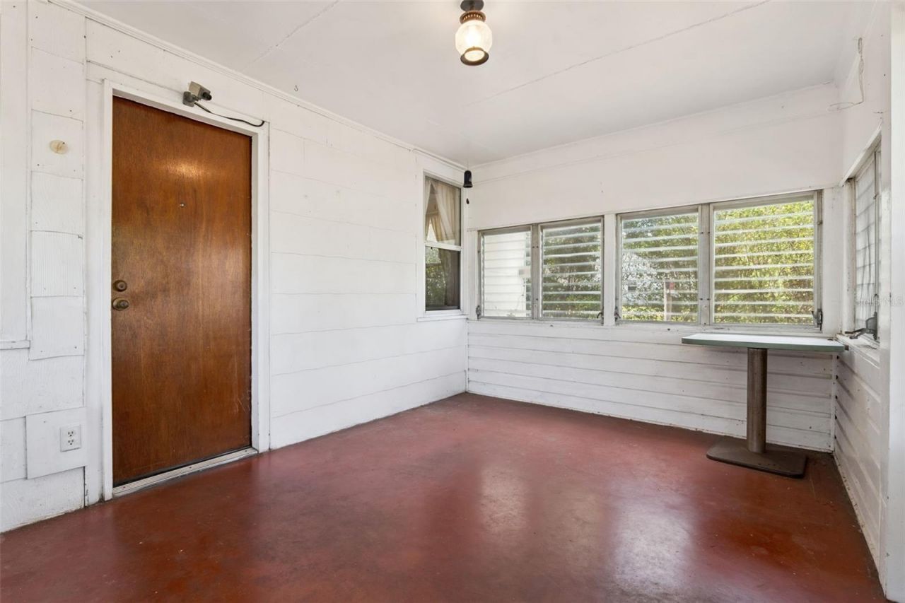 1203 Sasoon Avenue, Orlando, FL 32803 Photo