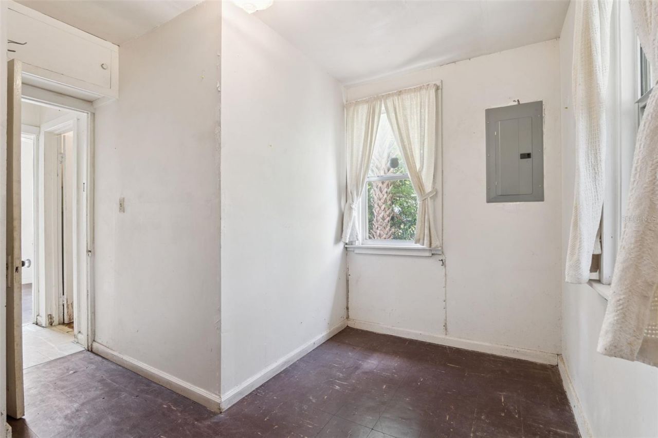 1203 Sasoon Avenue, Orlando, FL 32803 Photo