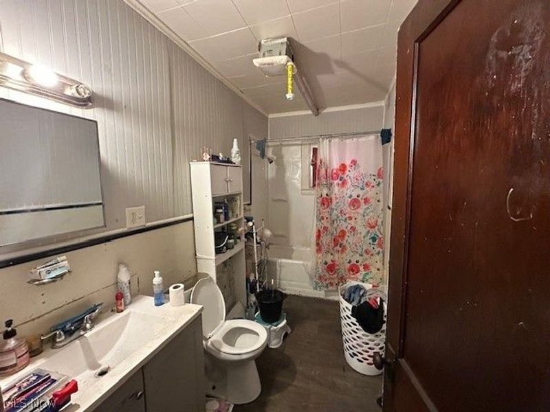 9710 Aetna Road, Cleveland, OH 44105 Photo 16