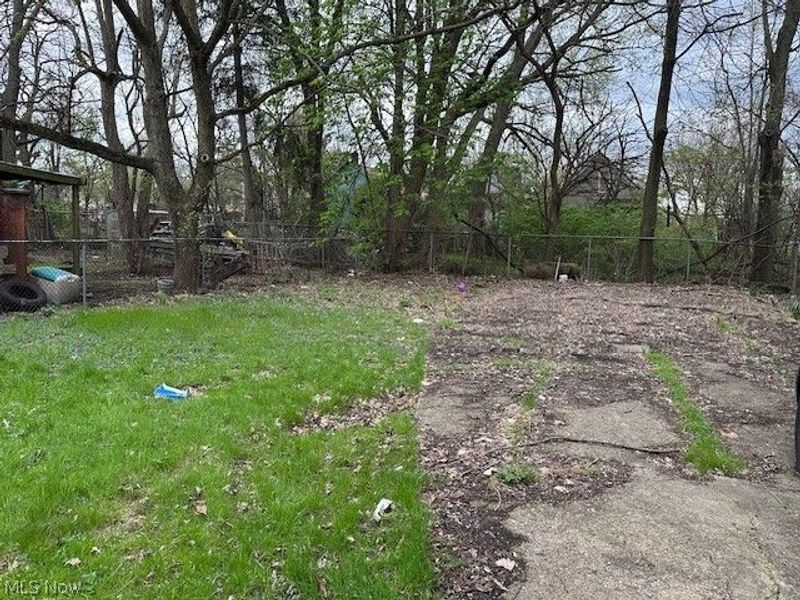 9710 Aetna Road, Cleveland, OH 44105 Photo 4