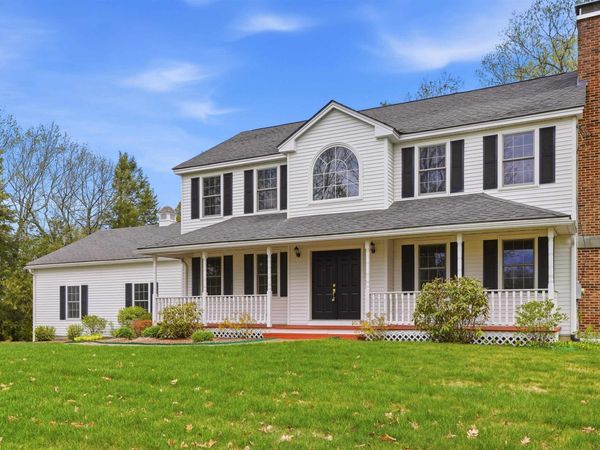 5 Van Buren Circle, Goffstown, NH 03045