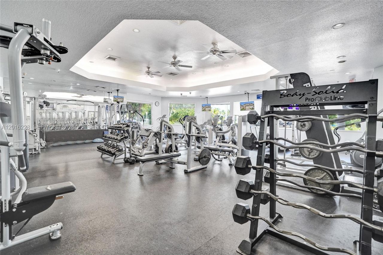 17043 NW 22nd St, Pembroke Pines, FL 33028 Photo