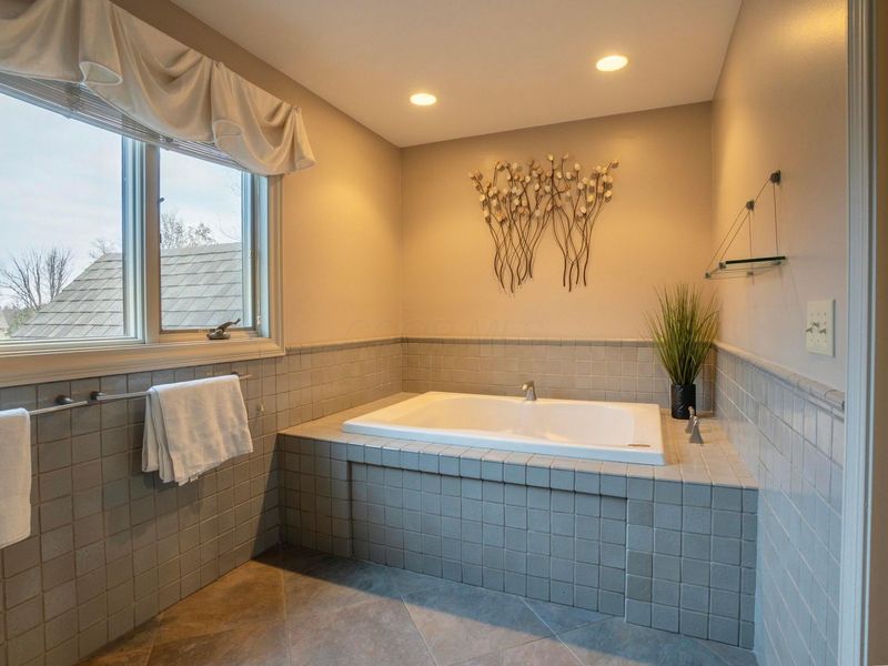 6157 Inverurie Drive E, Dublin, OH 43017 Photo 25