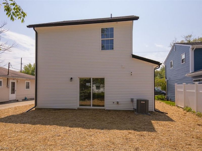 259 Courtland Boulevard, Eastlake, OH 44095 Photo 25