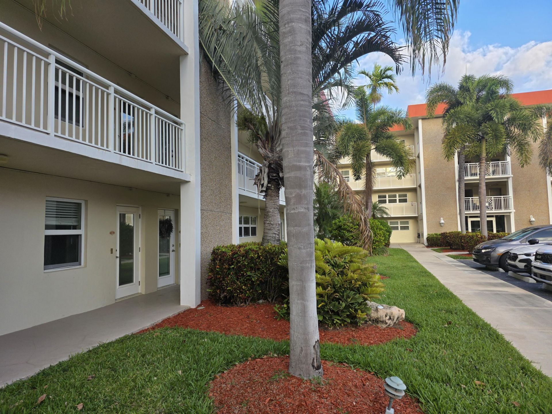 3100 NE 48th Court, Unit 113, Lighthouse Point, FL 33064 Photo
