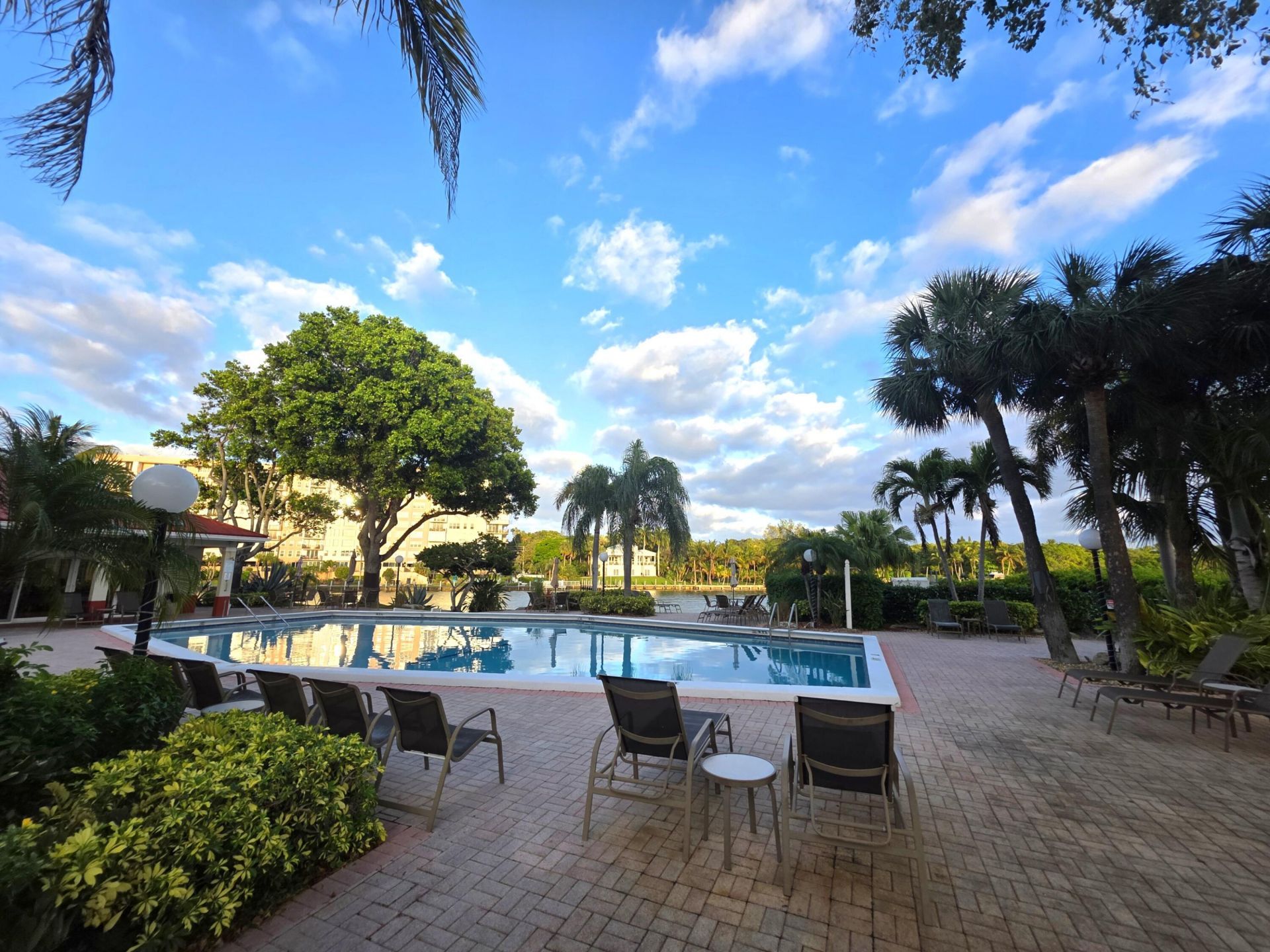3100 NE 48th Court, Unit 113, Lighthouse Point, FL 33064 Photo