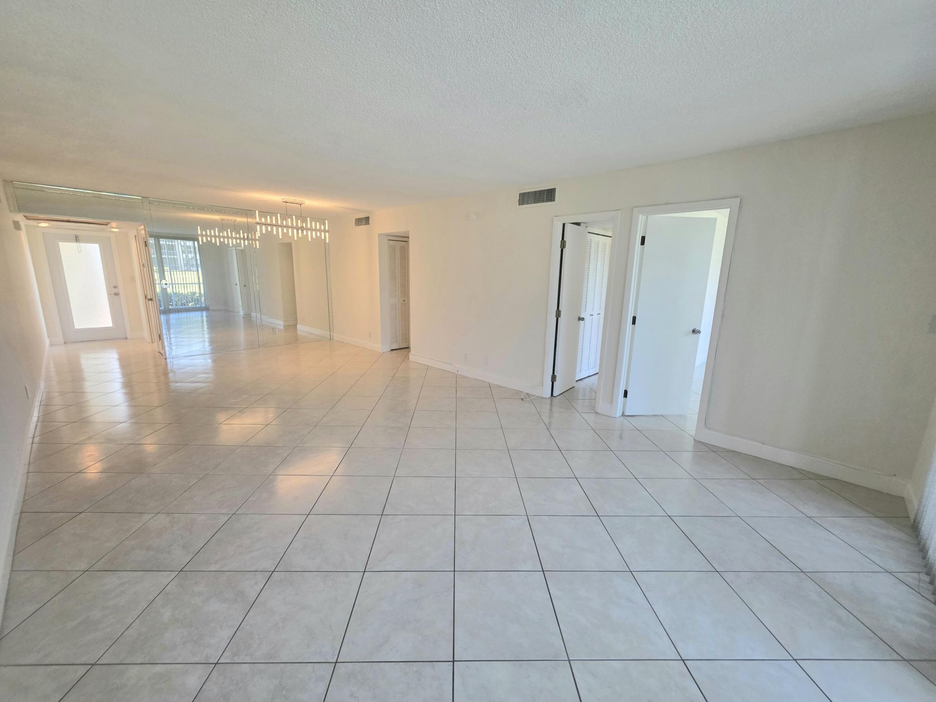 3100 NE 48th Court, Unit 113, Lighthouse Point, FL 33064 Photo