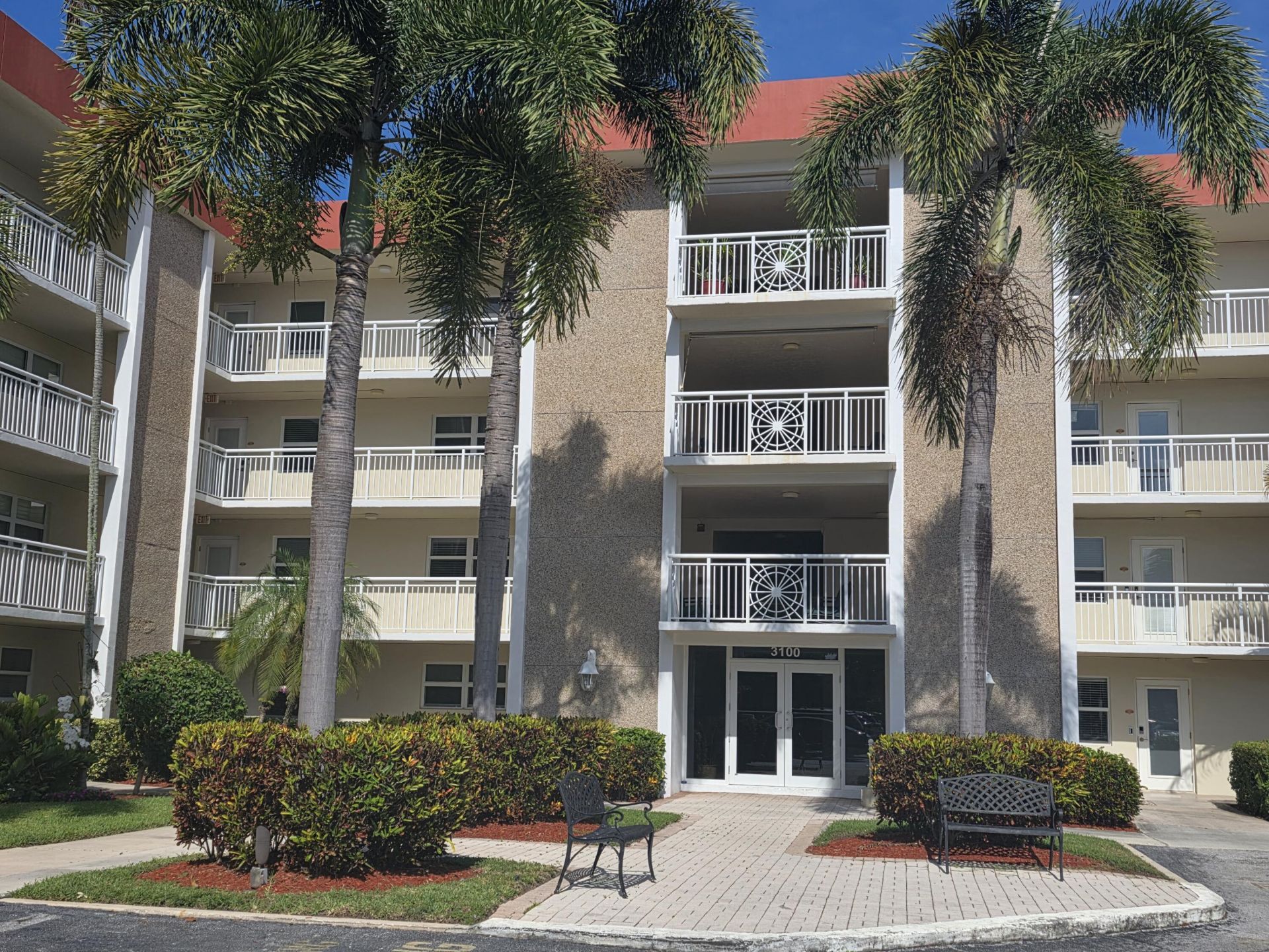 3100 NE 48th Court, Unit 113, Lighthouse Point, FL 33064 Photo