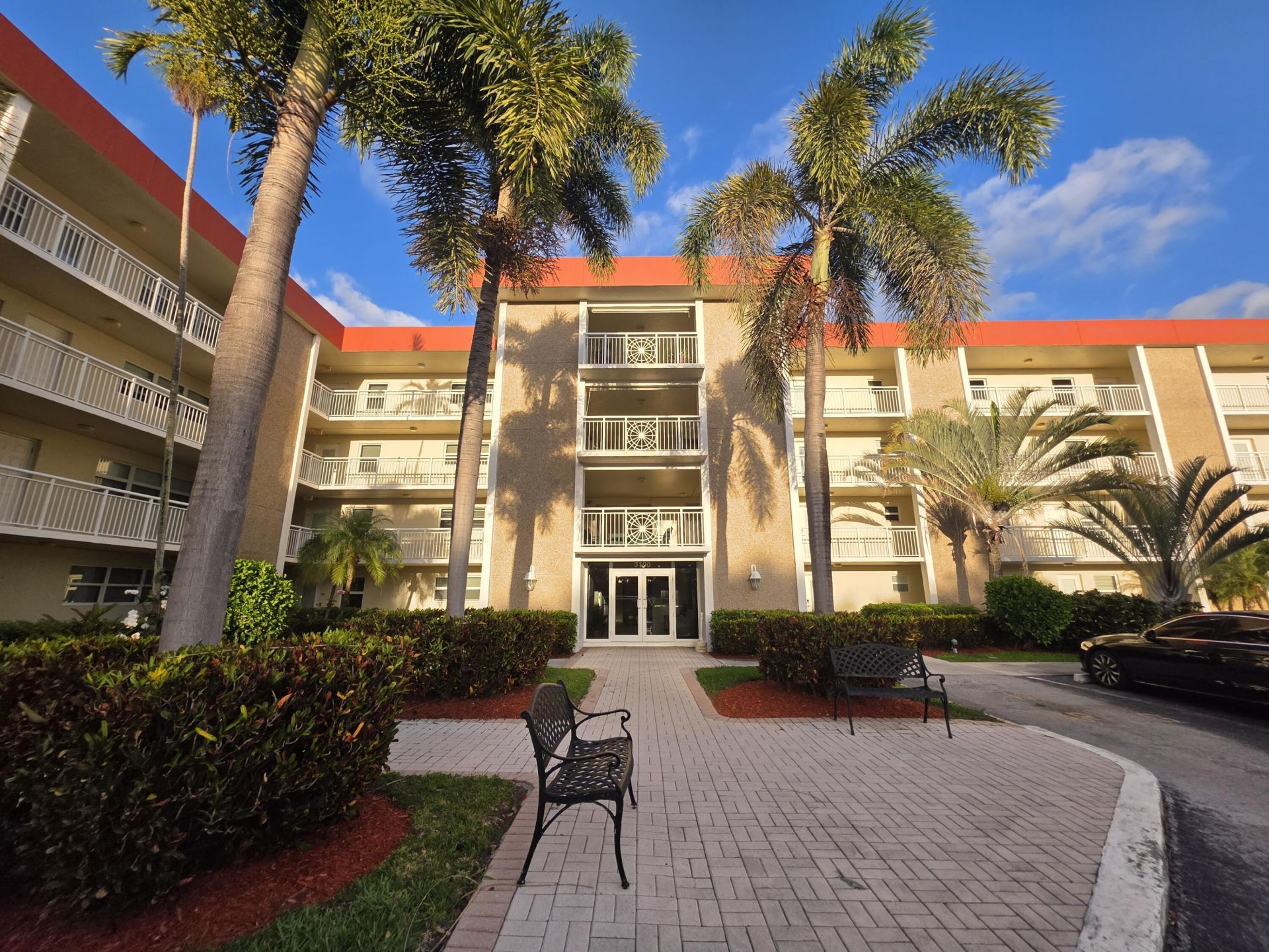 3100 NE 48th Court, Unit 113, Lighthouse Point, FL 33064 Photo