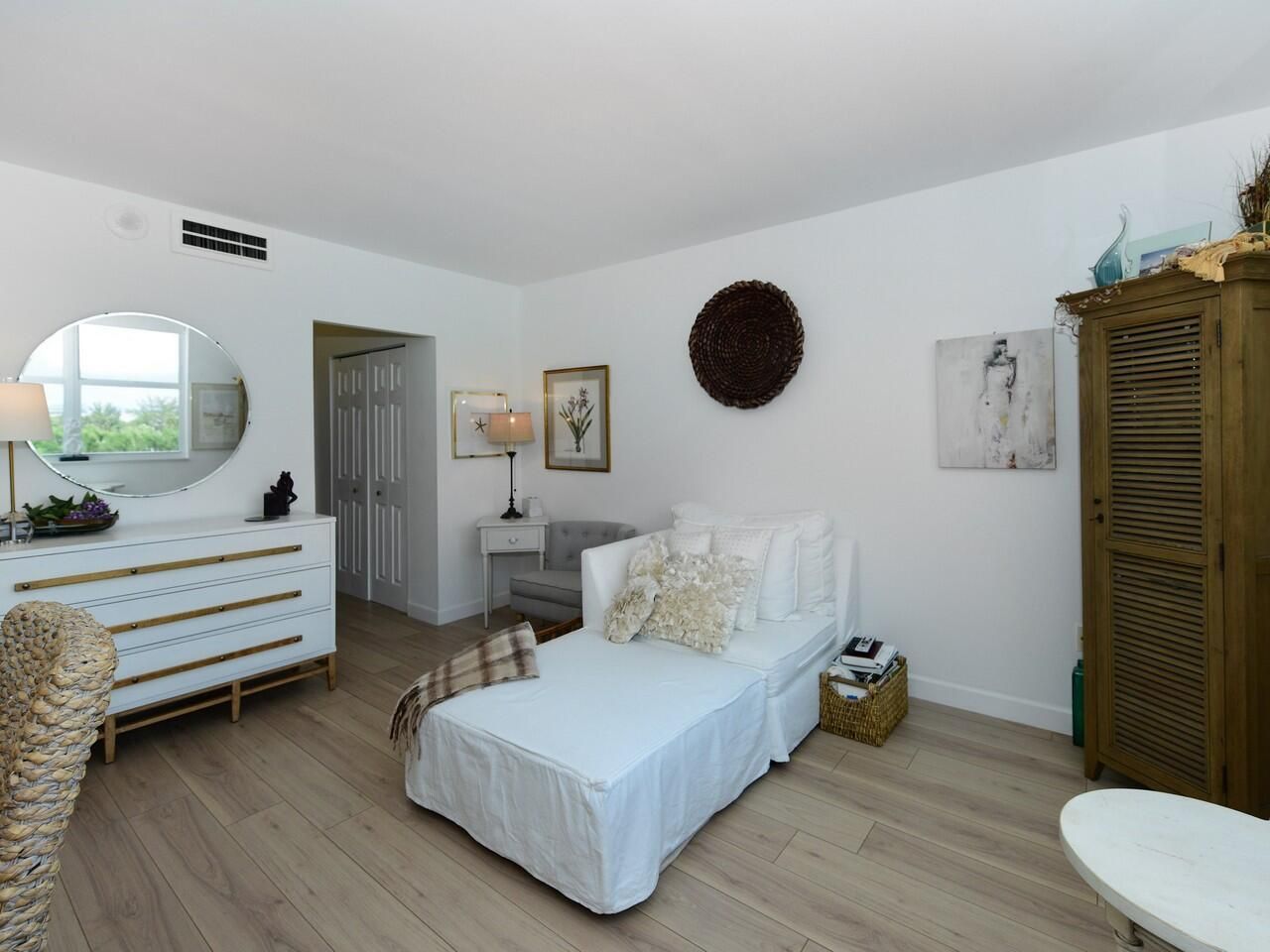 3450 S Ocean Boulevard, Unit 324, Palm Beach, FL 33480 Photo