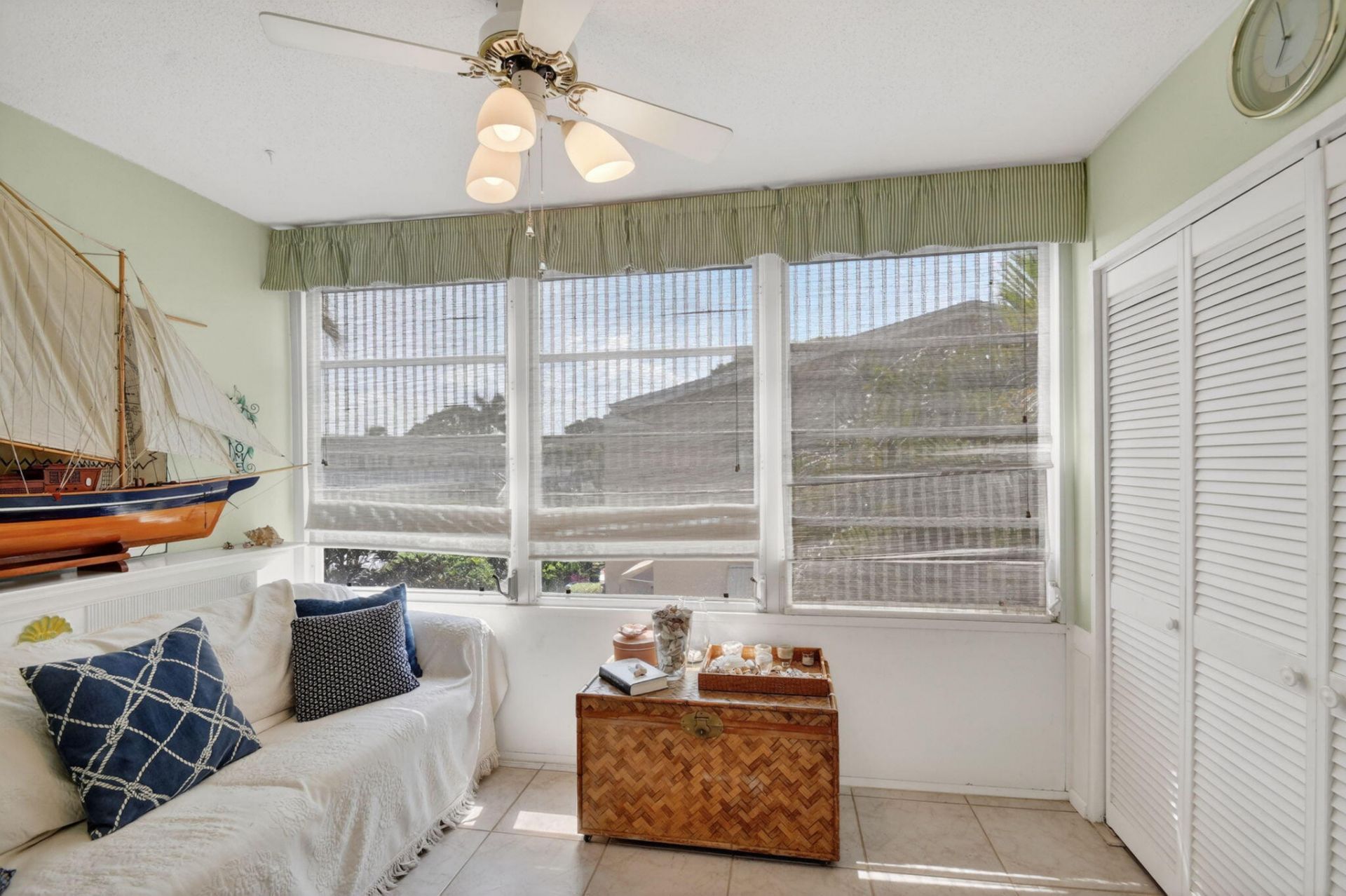 2111 NE 1st Court, Unit 204, Boynton Beach, FL 33435 Photo