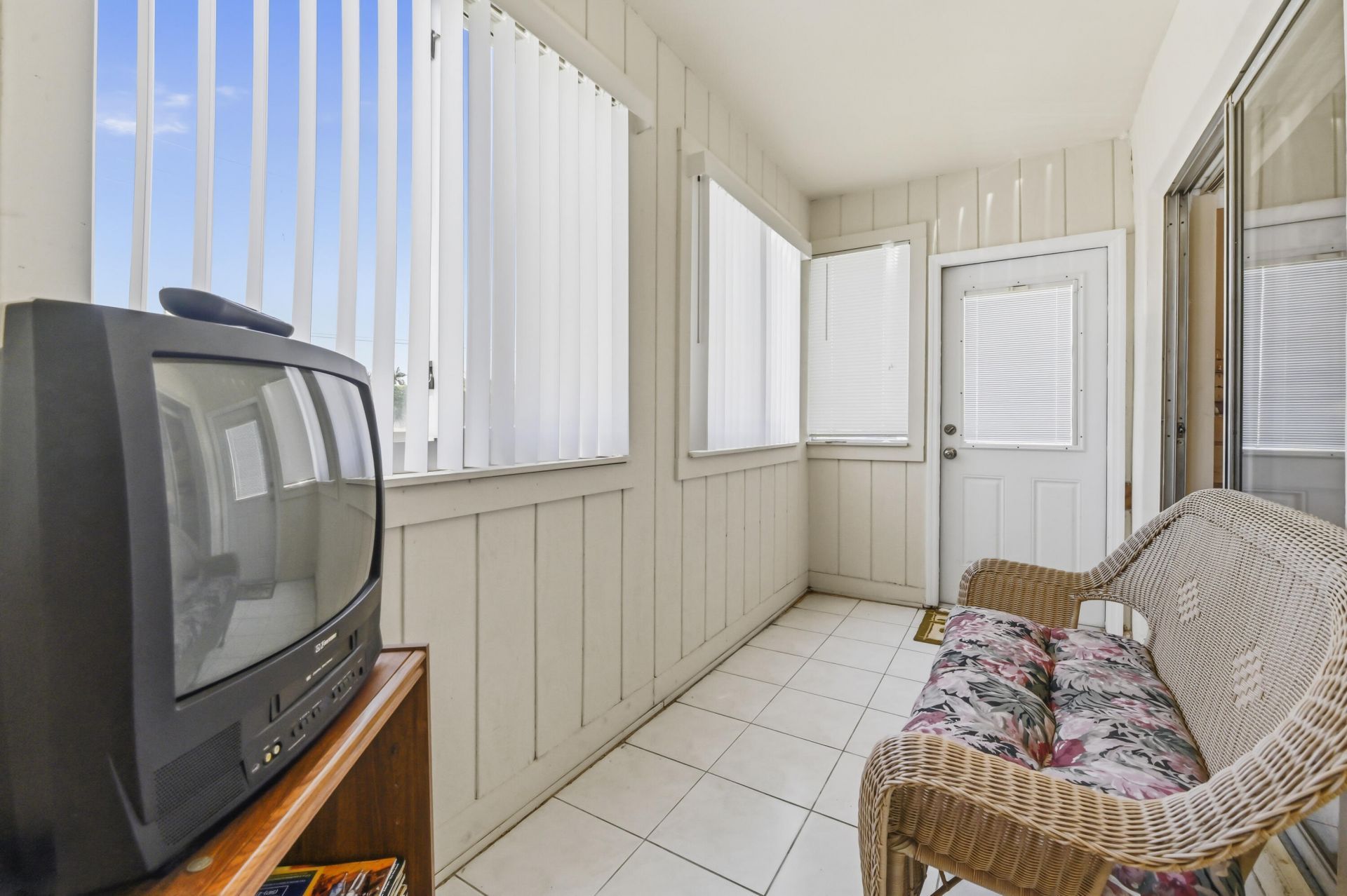 1 Burgundy, Unit A, Delray Beach, FL 33484 Photo