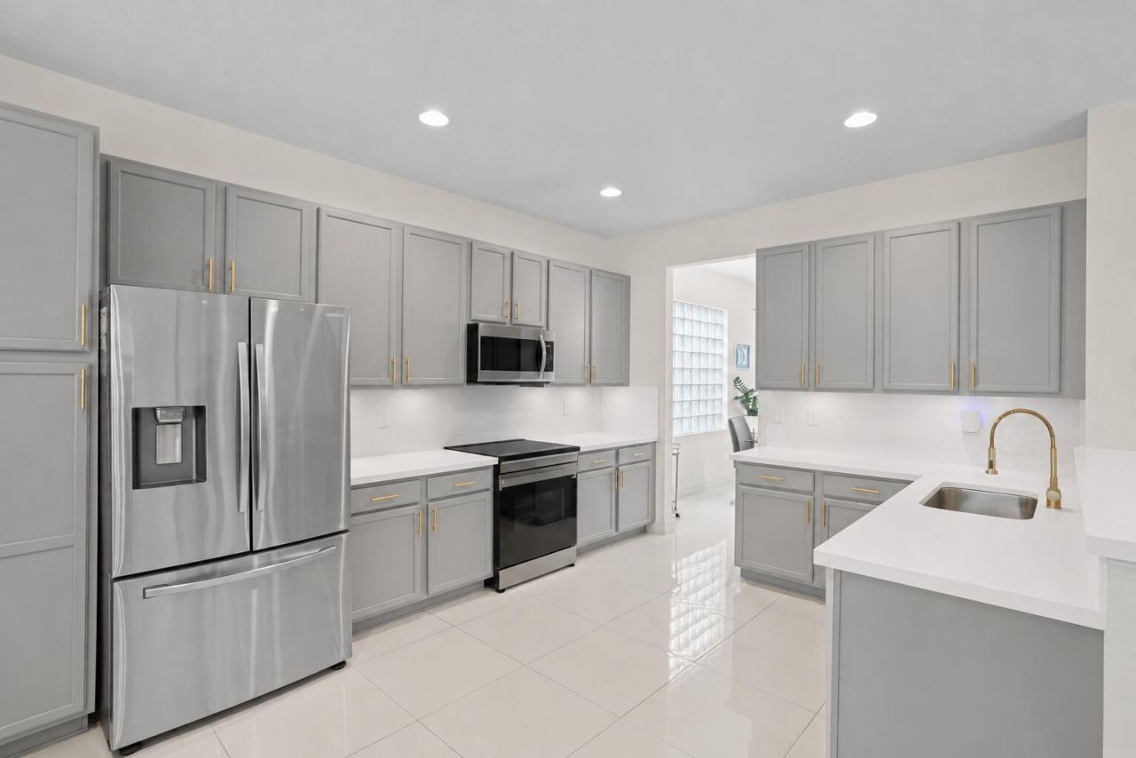 8203 Half Dome Court, Boynton Beach, FL 33473 Photo