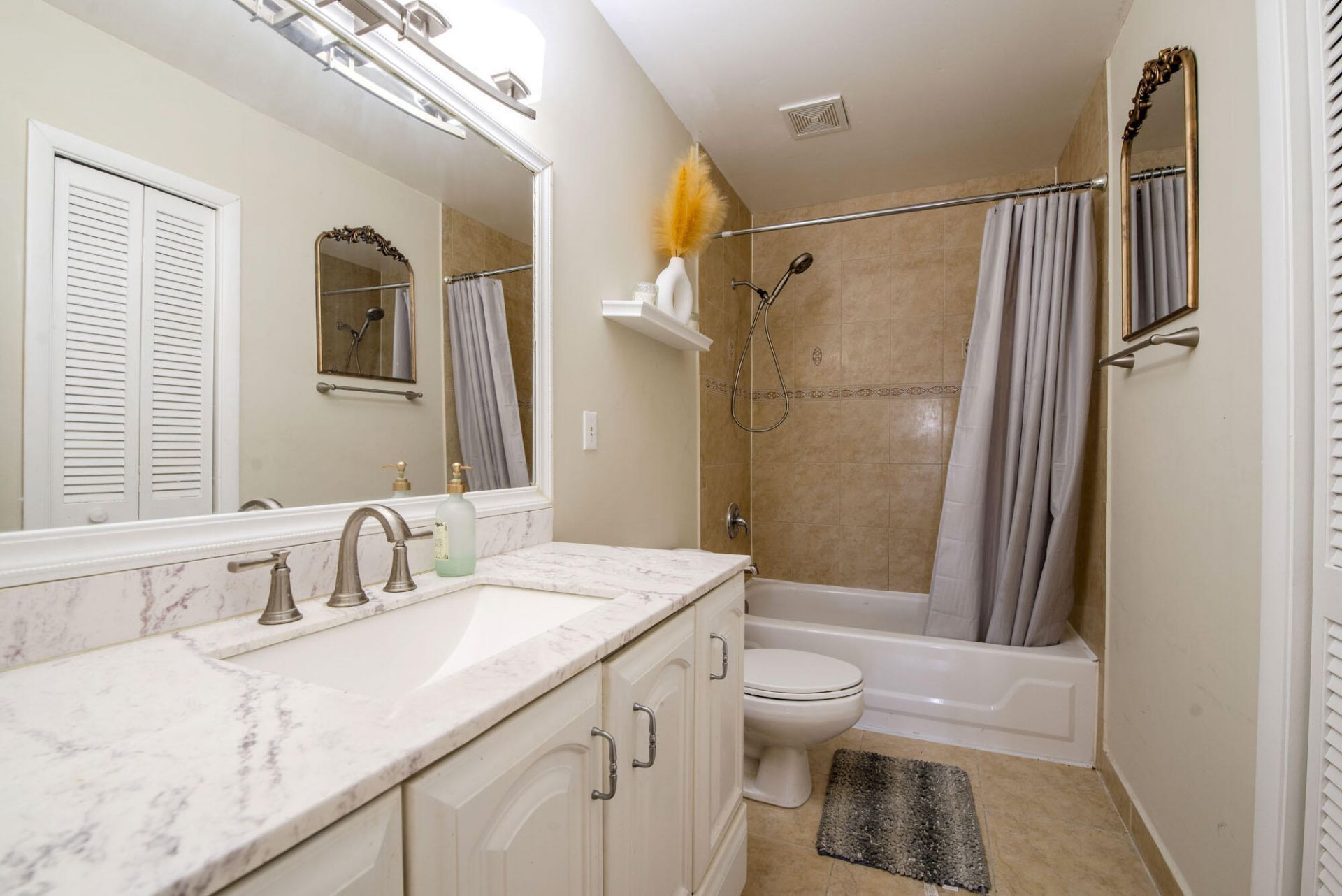 4125 NW 88th Avenue, Unit 202, Coral Springs, FL 33065 Photo