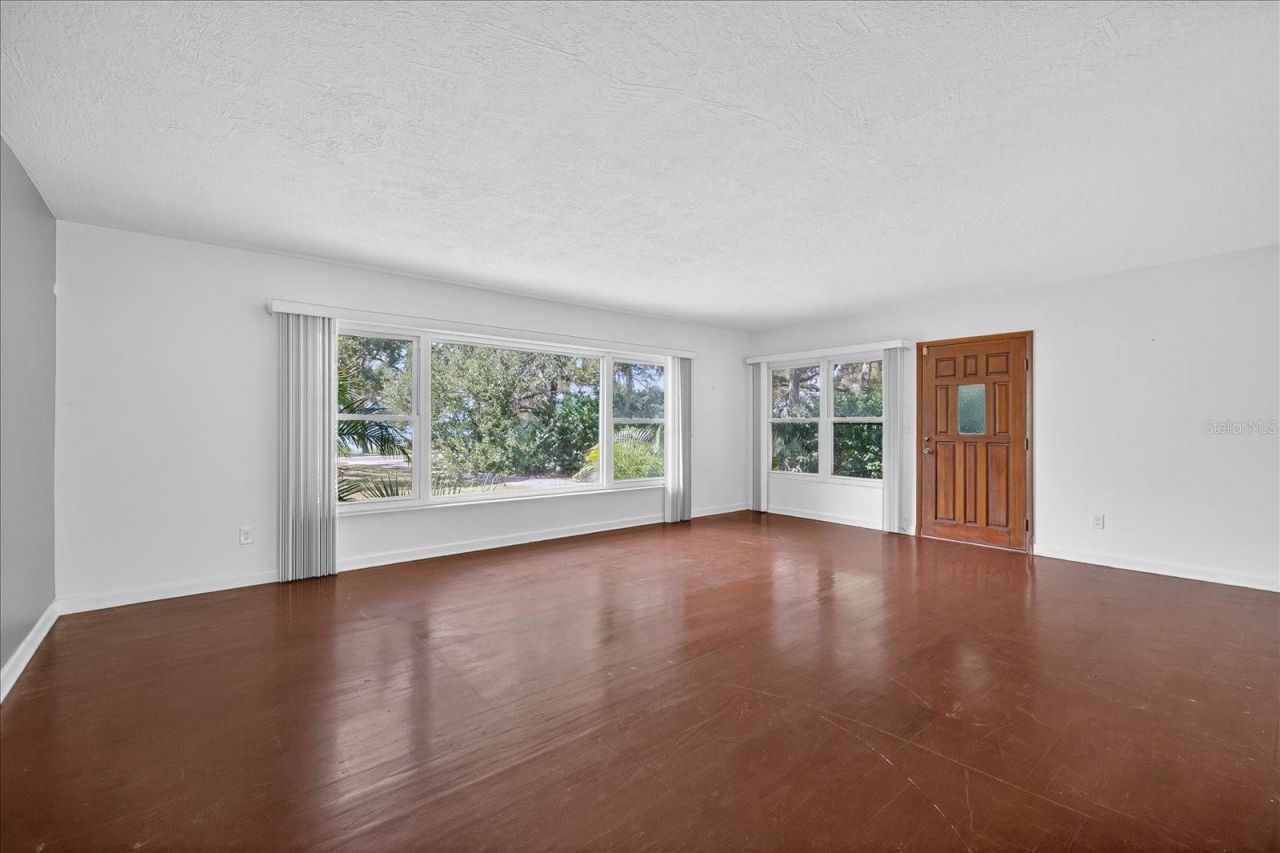 215 Edgewater Drive , Dunedin, FL 34698 Photo