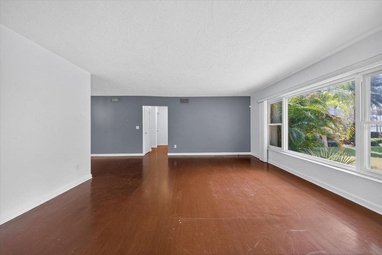 215 Edgewater Drive , Dunedin, FL 34698 Photo
