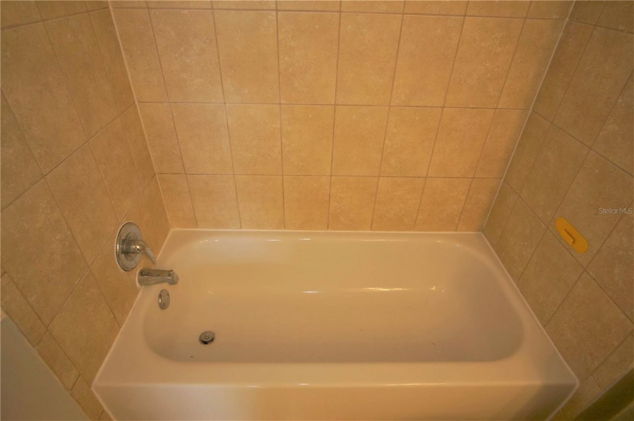 4572 Commander Drive , Unit 1237, Orlando, FL 32822 Photo
