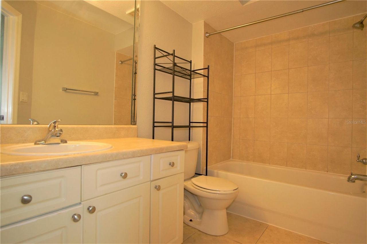 4572 Commander Drive , Unit 1237, Orlando, FL 32822 Photo