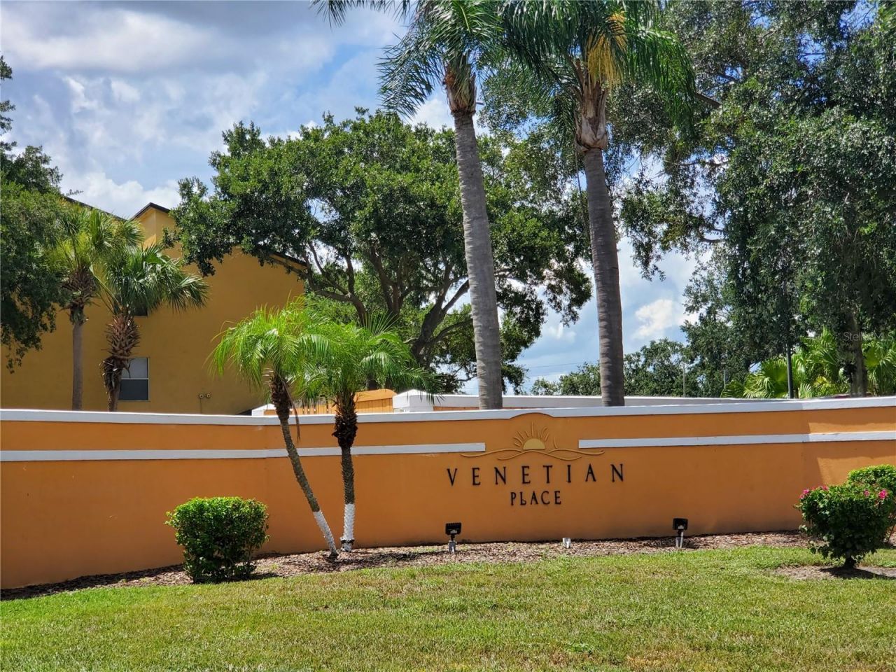 4572 Commander Drive , Unit 1237, Orlando, FL 32822 Photo