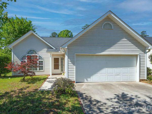 1110 Newfound Hollow Drive , Charlotte, NC 28214