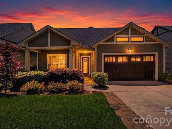 442 Granite Lake Court , Denver, NC 28037