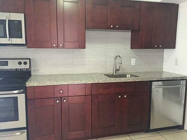 2005 Sans Souci Blvd , Unit 305, North Miami, FL 33181
