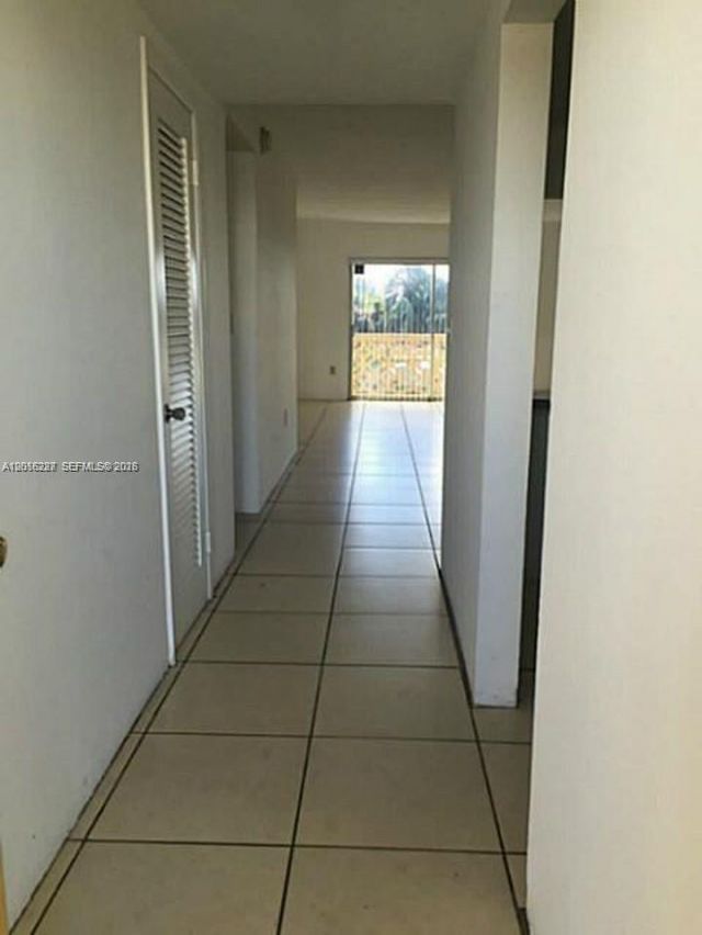 2005 Sans Souci Blvd , Unit 305, North Miami, FL 33181 Photo