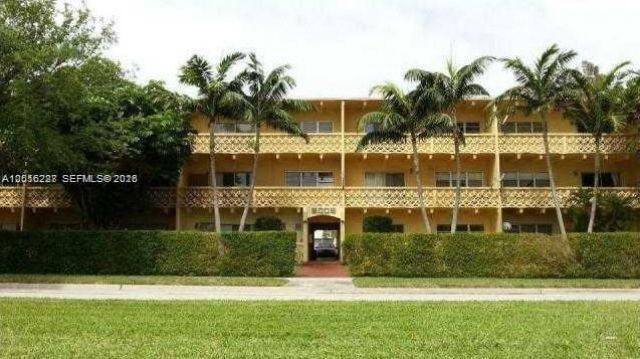 2005 Sans Souci Blvd , Unit 305, North Miami, FL 33181 Photo