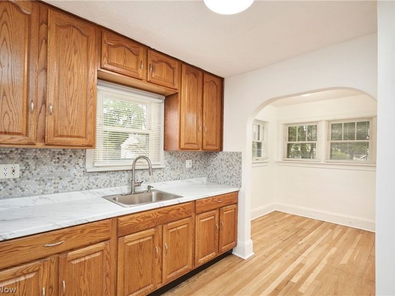 1141 Linden Avenue , Akron, OH 44310 Photo 3