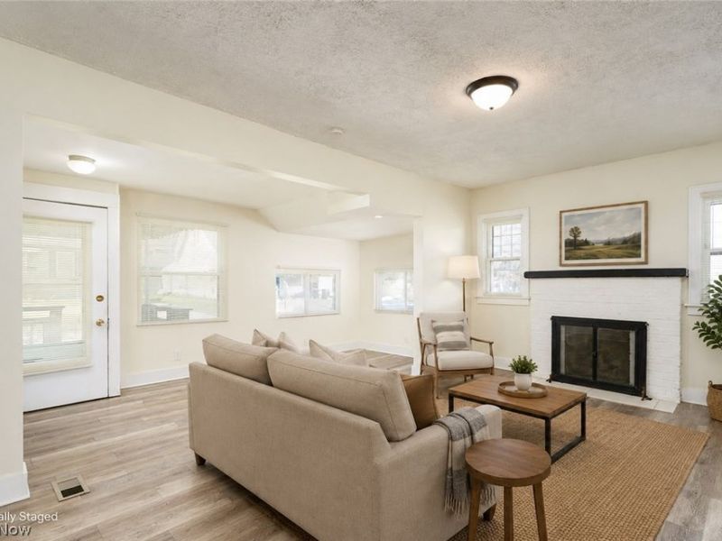 2747 3rd Street, Cuyahoga Falls, OH 44221 Photo 3