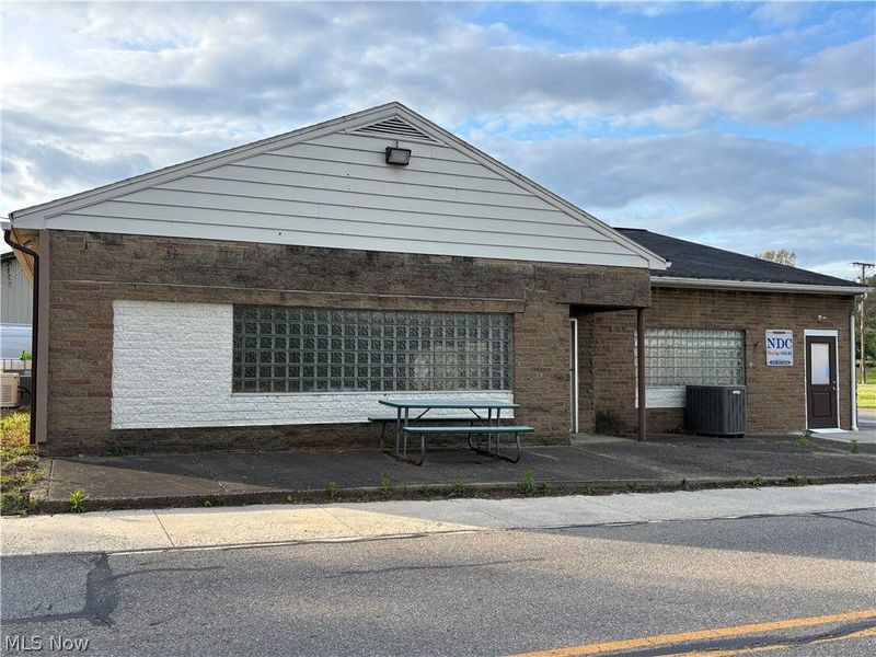 3819 W Main Street, New Waterford, OH 44445 Photo 4