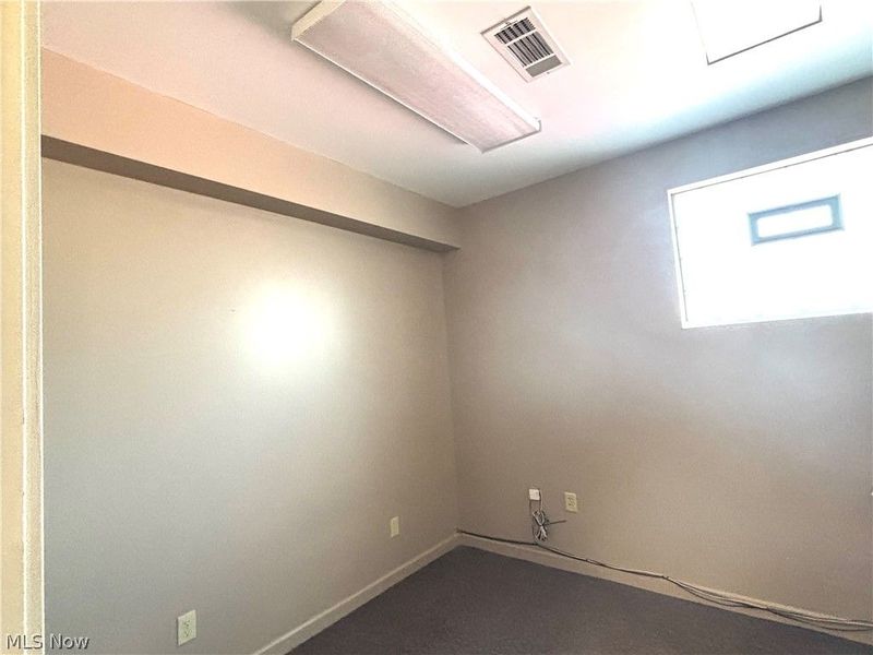 3819 W Main Street, New Waterford, OH 44445 Photo 7