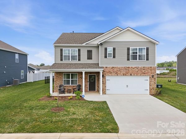 109 Shorthorn Road , Fletcher, NC 28732