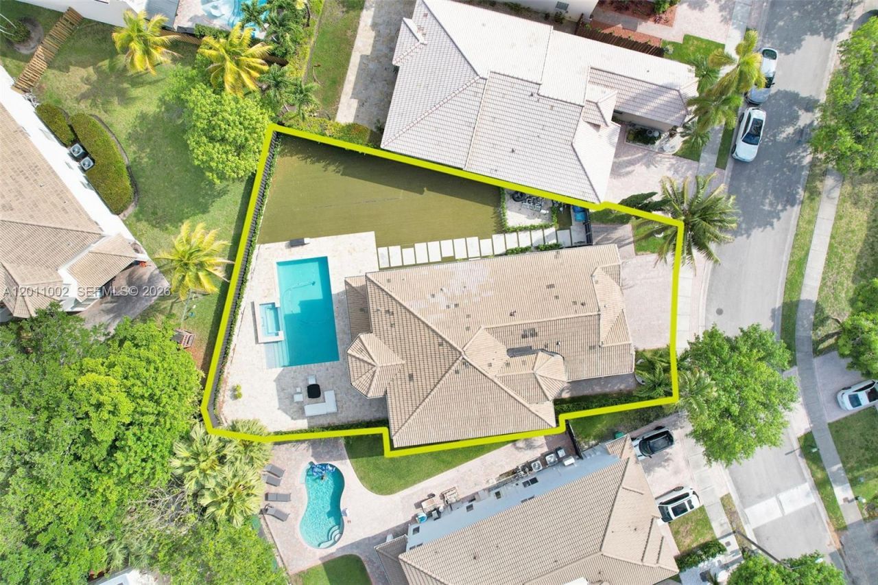 10762 NW 71st St, Doral, FL 33178 Photo