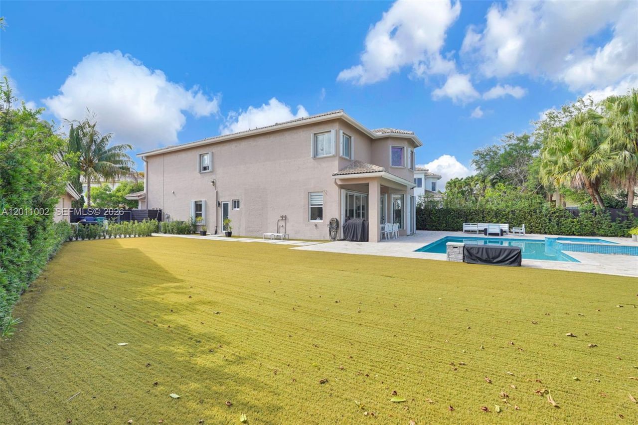 10762 NW 71st St, Doral, FL 33178 Photo