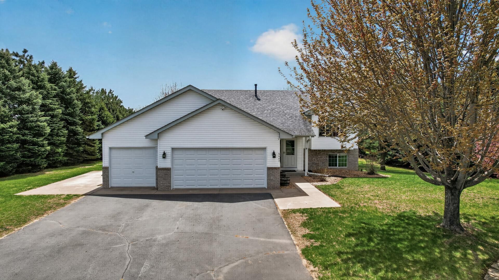 6685 404th Street, North Branch, MN 55056 Main Photo
