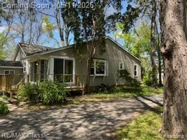 2534 Edgemere Street, Commerce Twp, MI 48382